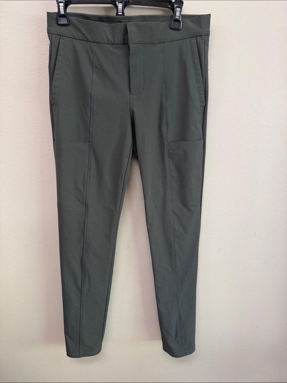 Athleta Wander Stash Skinny Pants Sz4 NWOT
